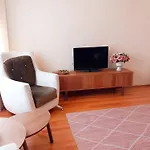 Sehrin Merkezinde Yasamin Kalbinde