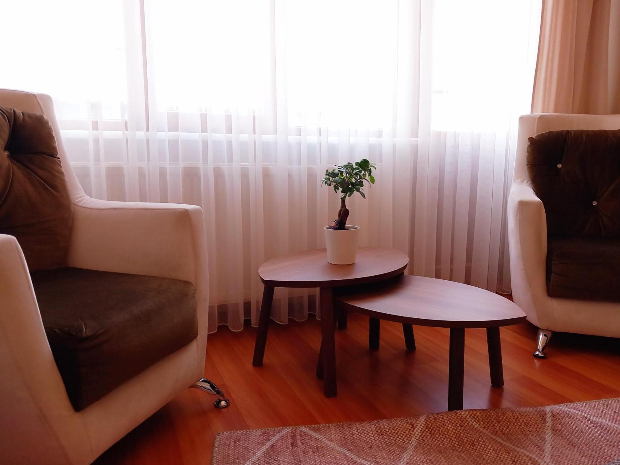 Sehrin Merkezinde Yasamin Kalbinde Apartment